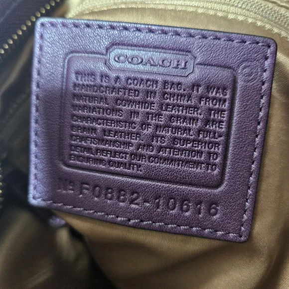 Vintage COACH Carly Hobo Bag Purse Purple Large Y2K No. F0882-10616 - Picture 14 of 16